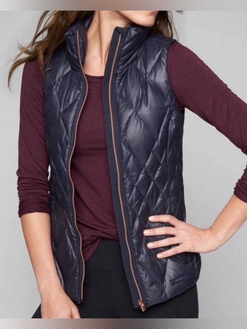 Athleta puffer quilted navy blue Vest